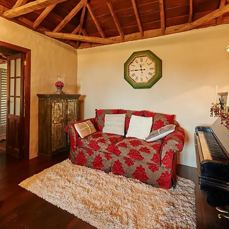 Casa Ana Holiday home